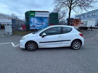 Gebraucht Peugeot 207 95 PS (69 kW) 2008 Weiß Kleinwagen