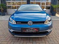 Gebraucht VW Golf Alltrack 184 PS (135 kW) 2016 Pacific blue Kombi