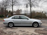 Gebraucht BMW 520 150 PS (110 kW) 1998 Silber Limousine