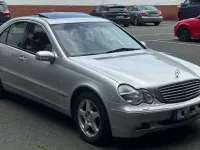 Używany Mercedes C320 Elegance 218 KM (160 kW) 2000 Srebrny Sedan/Limuzyna