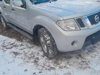 Gebraucht Nissan Navara 190 PS (139 kW) 2013 Silber Pickup