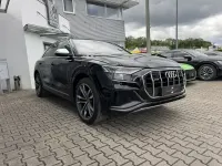 Gebraucht Audi SQ8 Sport 435 PS (319 kW) 2020 Tiefschwarz (metallic) SUV