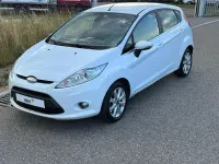 Gebraucht Ford Fiesta Ghia 96 PS (70 kW) 2009 Weiß Kleinwagen