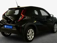 Gebraucht Toyota Aygo X X-play 72 PS (52 kW) 2022 Mysticschwarz mica metallic SUV