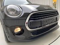 Gebraucht Mini Cooper 136 PS (100 kW) 2018 Schwarz Kleinwagen