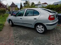 Gebraucht Renault Mégane Privilege 107 PS (78 kW) 2000 Silber Limousine