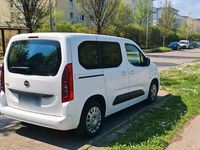 Second-hand Opel Combo Edition 110 CP (80 kW) 2019 Alb Monovolum
