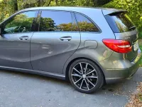 Gebraucht Mercedes B180 122 PS (89 kW) 2014 Grau Kleinwagen