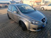 Gebraucht Seat Altea 125 PS (91 kW) 2009 Grau Kleinwagen