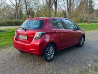 gebraucht Toyota Yaris 1,33-l-Dual-VVT-i Edition 2014