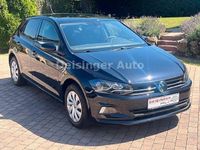 Gebraucht VW Polo Comfortline 95 PS (69 kW) 2021 Deep black perleffekt Kleinwagen