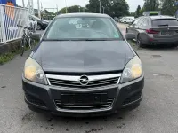 Gebraucht Opel Astra Selection 116 PS (85 kW) 2009 Grau Limousine