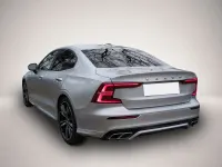 Gebraucht Volvo S60 R-Design 250 PS (183 kW) 2022 Silber Limousine