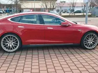 Gebraucht Tesla Model S 319 kW (435 PS) 2015 Kleinwagen