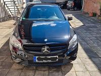 Gebraucht Mercedes A180 Urban 122 PS (89 kW) 2014 Schwarz Coupé