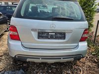 Gebraucht Mercedes ML320 224 PS (164 kW) 2005 Silber SUV