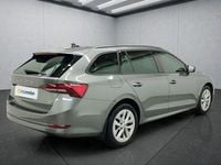 Gebraucht Skoda Octavia 204 PS (150 kW) 2023 Grau Kombi