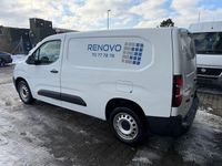 Gebraucht Peugeot Partner 102 PS (75 kW) 2019 Weiß Van / Kleinbus