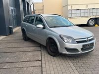 Gebraucht Opel Astra 80 PS (58 kW) 2005 Silber Kombi