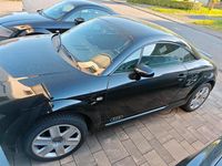 Second-hand Audi TT 180 CP (132 kW) 1998 Negru Coupe