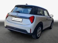 Gebraucht Mini Cooper 156 PS (114 kW) 2024 Weiß Kleinwagen