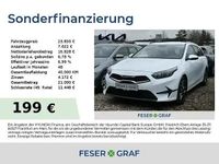 Gebraucht Kia Ceed 136 PS (100 kW) 2024 Cararraweiss Kleinwagen