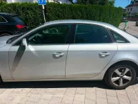 Gebraucht Audi A4 Ambiente 120 PS (88 kW) 2009 Grau Limousine