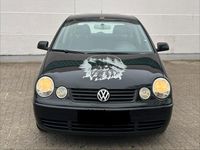 Gebraucht VW Polo 47 PS (34 kW) 2004 Schwarz Kleinwagen