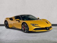 Gebraucht Ferrari SF90 1001 PS (736 kW) 2023 Gelb Cabrio