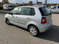 Gebraucht VW Polo 80 PS (58 kW) 2005 Silber Kleinwagen