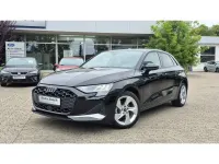 Gebraucht Audi A3 Advanced 116 PS (85 kW) 2025 Schwarz Limousine