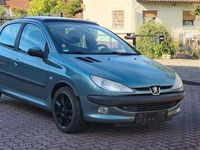 Gebraucht Peugeot 206 75 PS (55 kW) 2002 Grün Limousine
