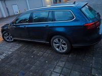 Gebraucht VW Passat Highline 190 PS (139 kW) 2015 Blau Kombi