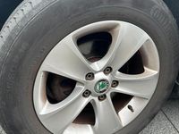 Gebraucht Skoda Yeti 140 PS (102 kW) 2009 Grau SUV