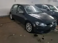 Gebraucht VW Golf VII 105 PS (77 kW) 2013 Andere farben Limousine