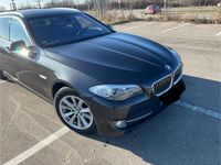 Gebraucht BMW 520 184 PS (135 kW) 2013 Grau Kombi