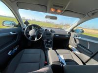 Gebraucht Audi A3 Attraction 105 PS (77 kW) 2012 Grau Kleinwagen