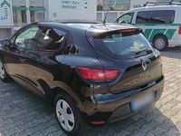 Gebraucht Renault Clio IV Life 74 PS (54 kW) 2018 Schwarz Kleinwagen