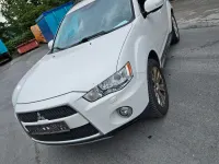 Gebraucht Mitsubishi Outlander 177 PS (130 kW) 2012 Weiß SUV