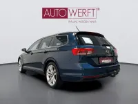 Gebraucht VW Passat R-line 200 PS (147 kW) 2023 Blau Kombi