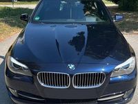 Gebraucht BMW 528 Sport Line 258 PS (189 kW) 2010 Blau Limousine