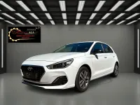 Gebraucht Hyundai i30 YES! 116 PS (85 kW) 2020 Weiß Limousine