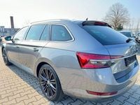 Gebraucht Skoda Superb 200 PS (147 kW) 2022 Grau Limousine