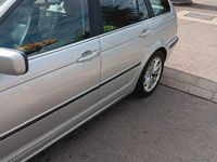 Gebraucht BMW 320 170 PS (125 kW) 2004 Silber Kombi