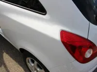 Gebraucht Opel Corsa 69 PS (50 kW) 2014 Weiß Kleinwagen