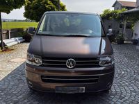 Gebraucht VW Multivan Highline 179 PS (131 kW) 2011 Braun Van