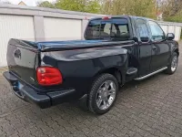 Używany Ford V8 260 KM (191 kW) 2001 Czarny Pickup