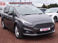 Gebraucht Ford S-MAX Titanium 240 PS (176 kW) 2017 Grau Van / Kleinbus