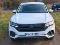 Gebraucht VW Touareg 231 PS (169 kW) 2019 Weiß SUV
