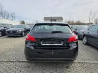 Gebraucht Peugeot 308 Active 125 PS (91 kW) 2014 Schwarz Limousine